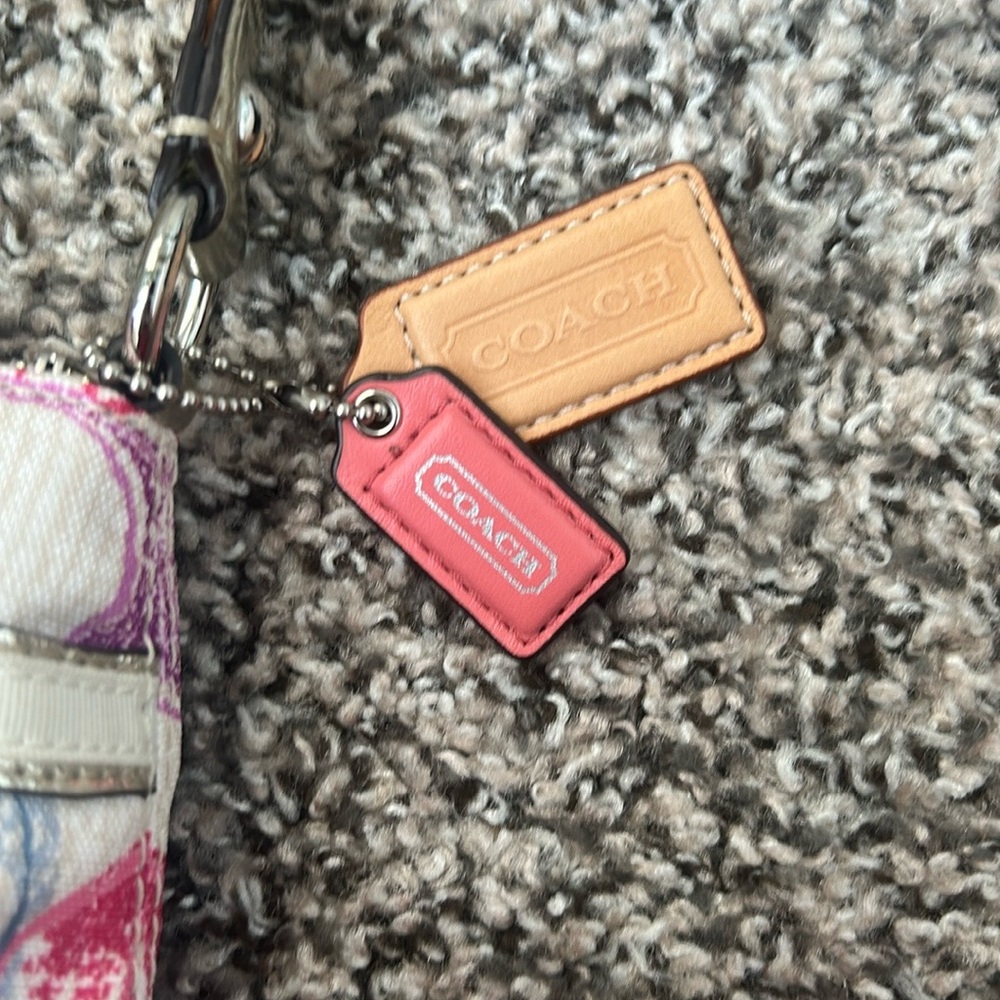 NWT Y2K Coach Poppy Dream Crossbody Bag with Signature Monogram - Picture 2 of 14
